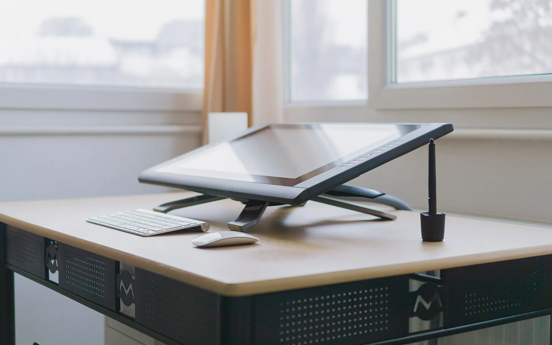 Wacom Cintiq 22HD workspace 2