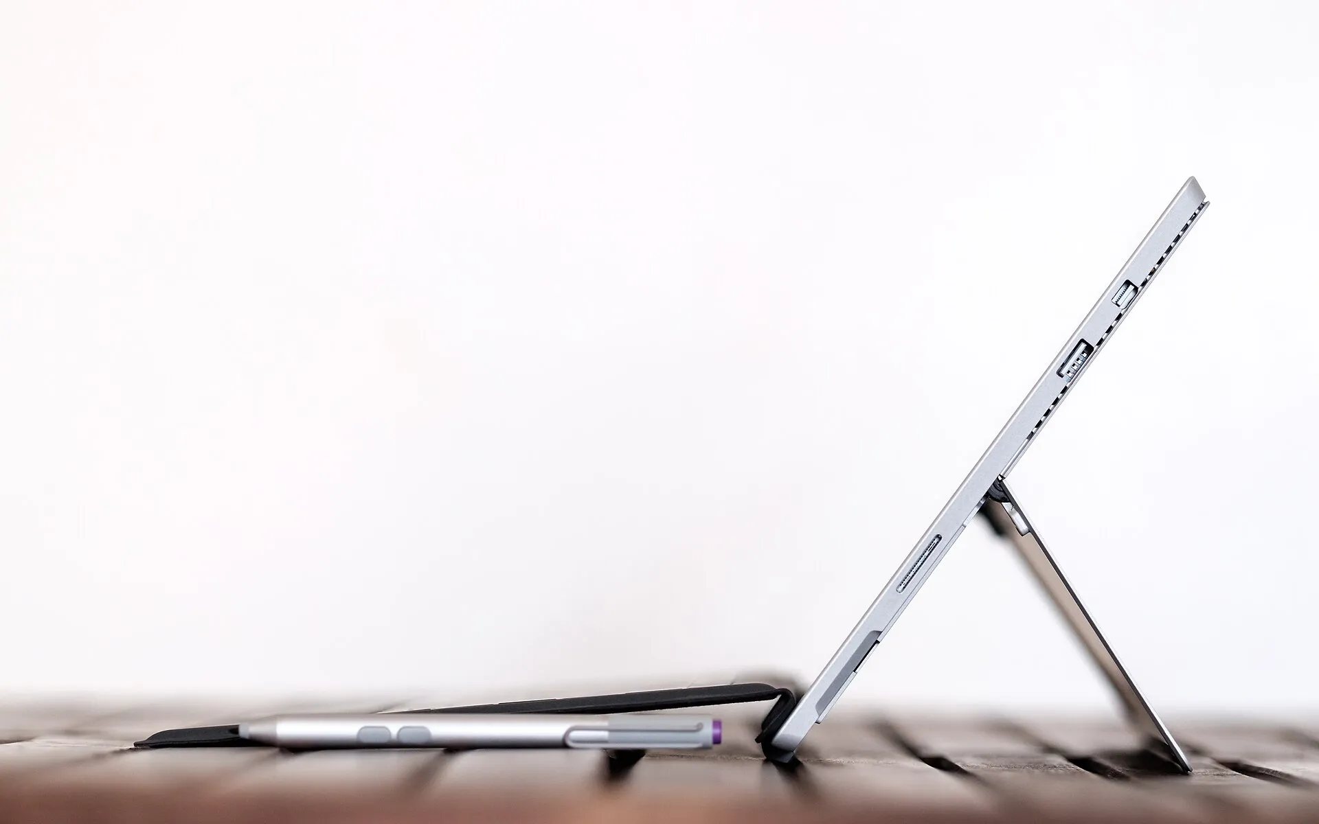 Hybrid tablet