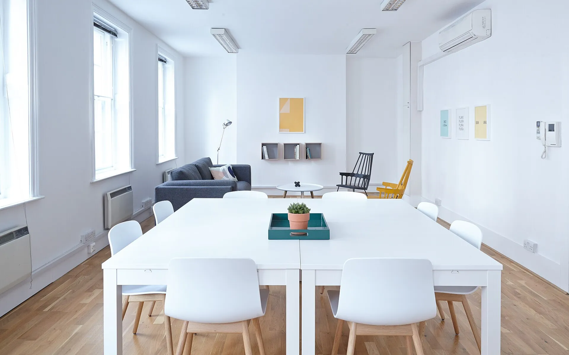 Stylish meeting room