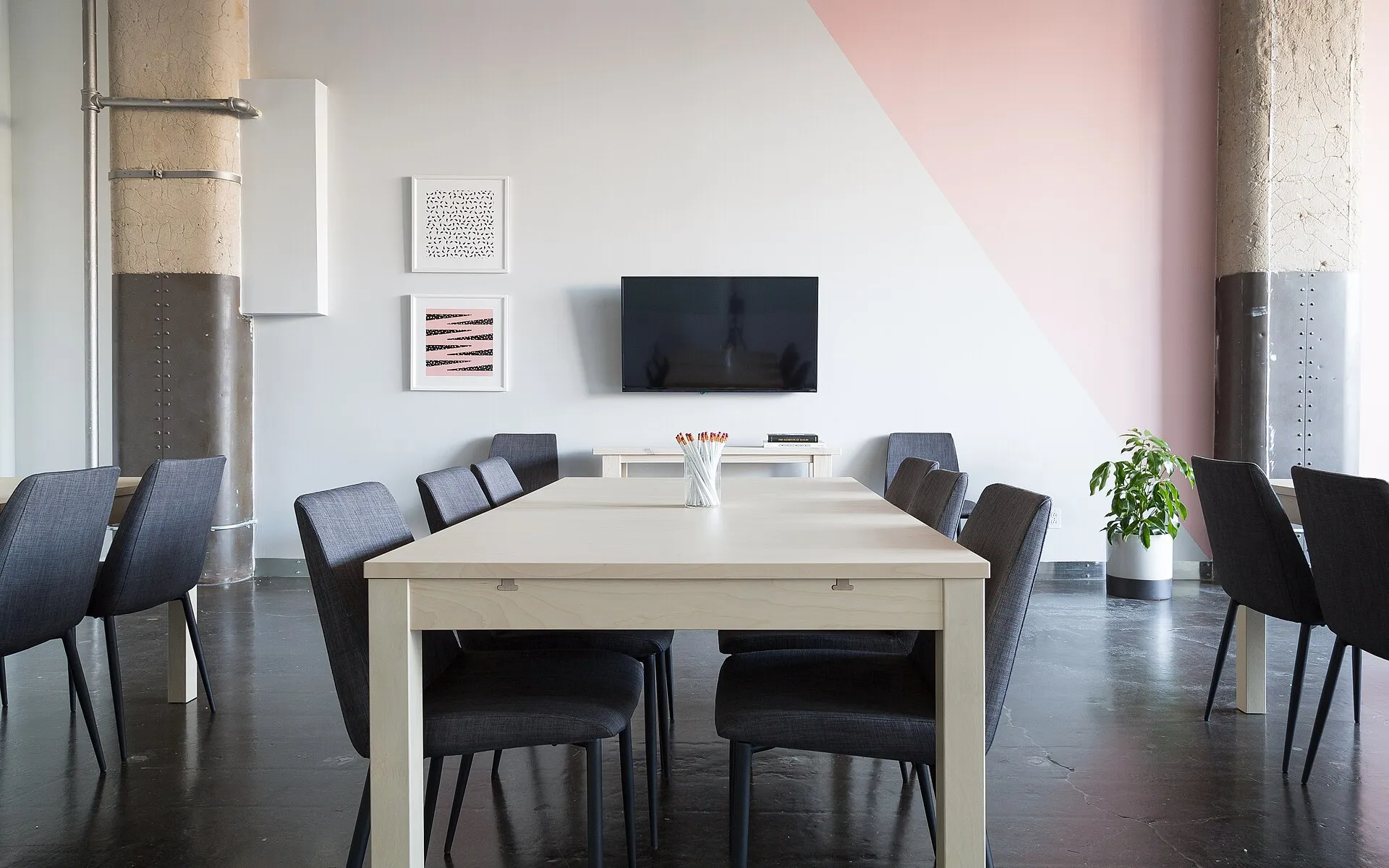 Quiet meeting room