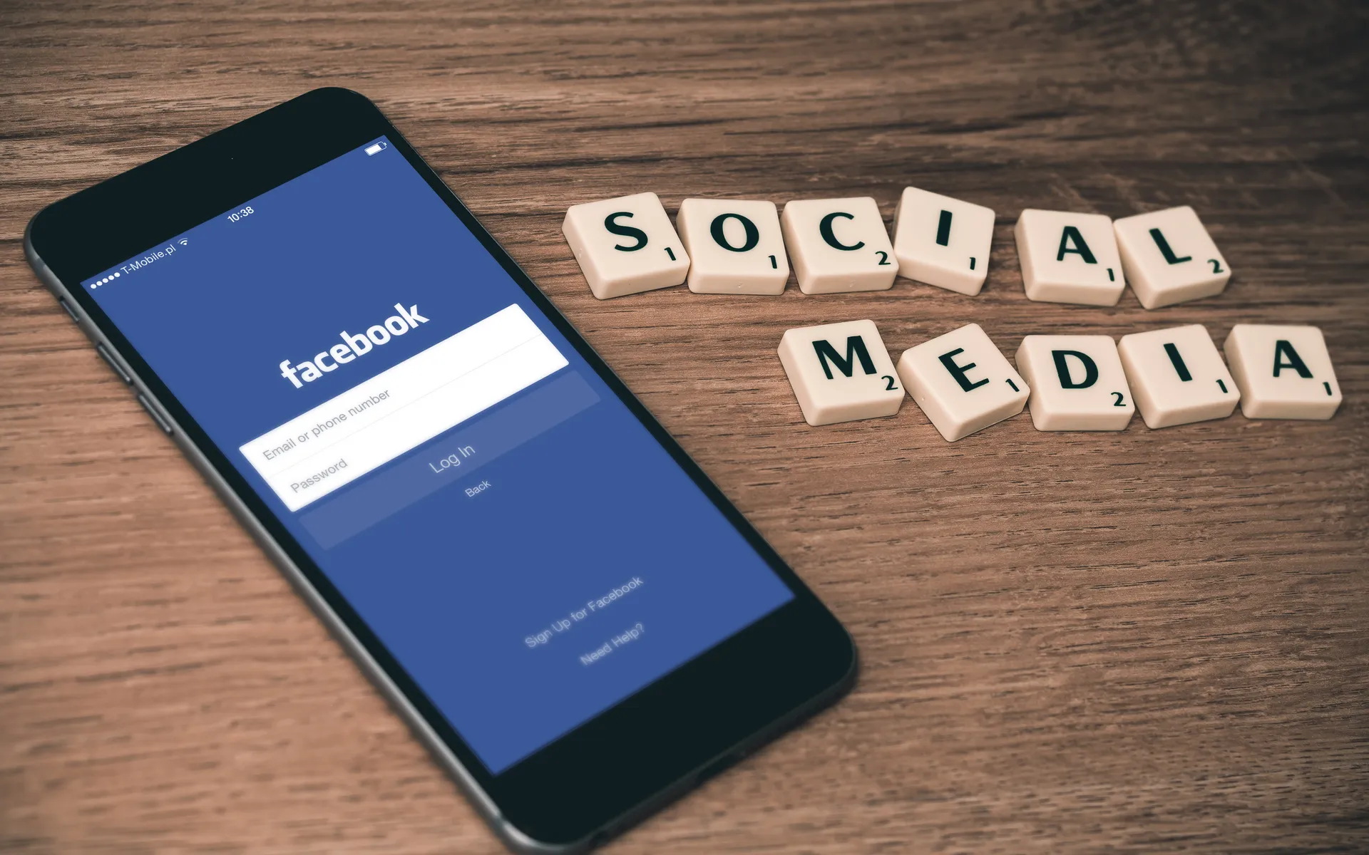 Social Media Facebook
