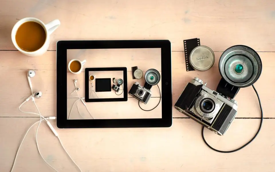 Creating social content